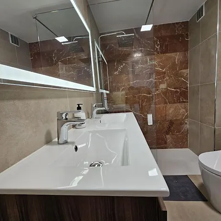 Dinas Koka Apartment